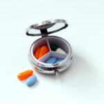 PASTILLERO CON ESPEJO PLATA BE-016S ( BE-016 - BE016 - ESPEJOS,PASTILLEROS ) - Imagen 2