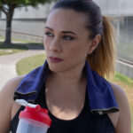 SPO 013 A - TOALLA DEPORTIVA NURMI AZUL (AZUL - MICROFIBRA) - Imagen 4