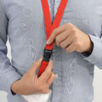 PORTA GAFETE "YARDY" (T659 ROJO) - Imagen 6